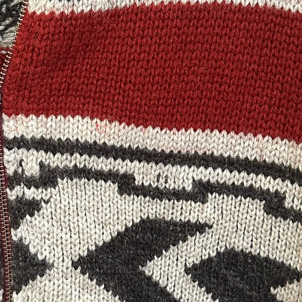 Pendleton Women’s Graphic Shetland Zip Cardigan - Picture 4 of 7